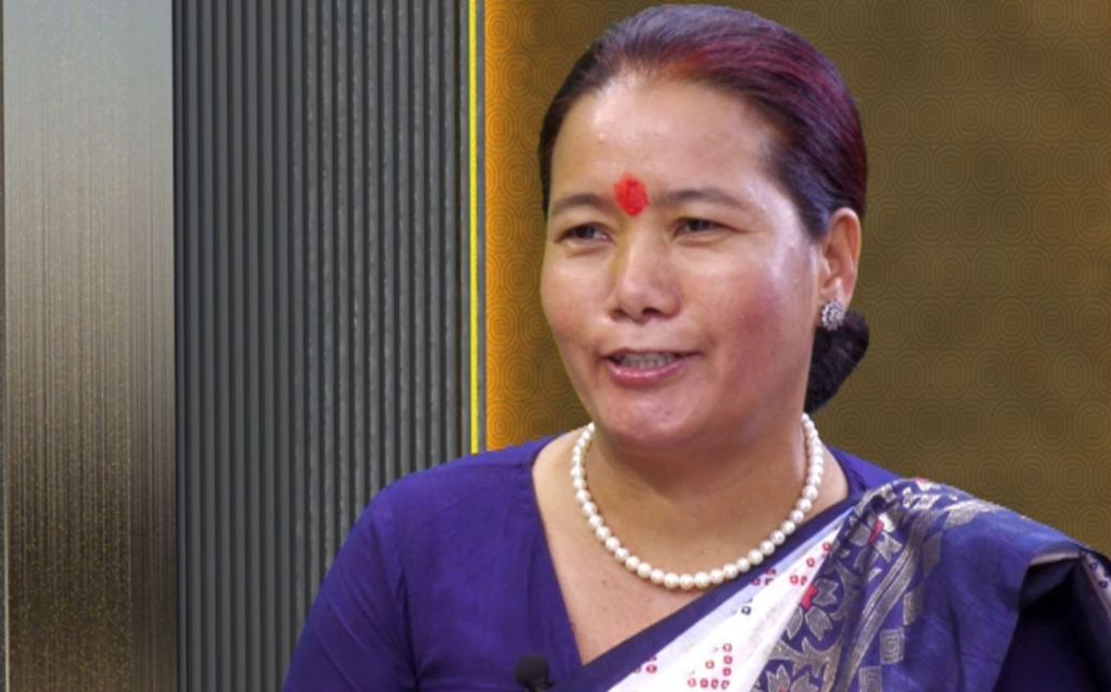 सुशीला थिङ