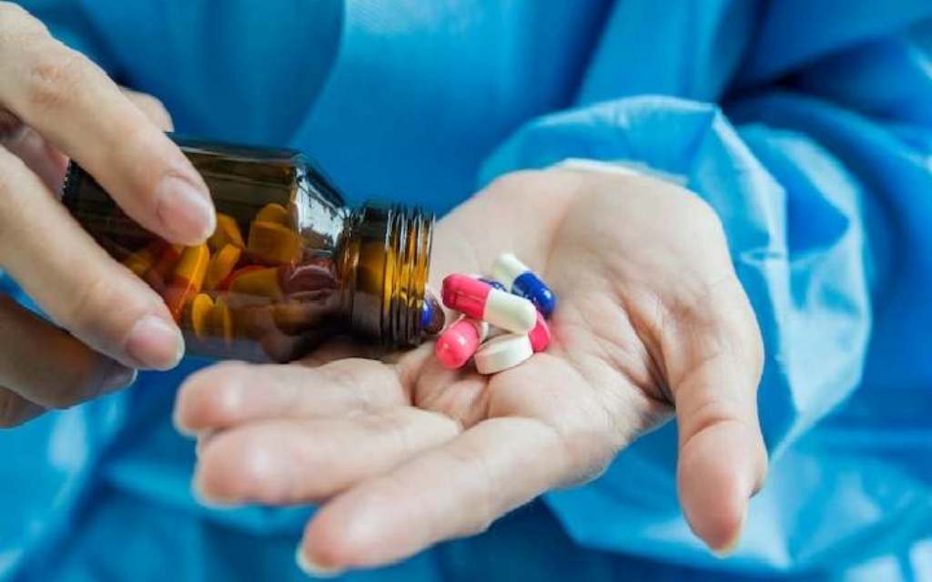 एण्टिबायोटिक औषधि