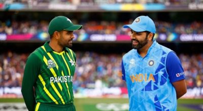 भारत र पाकिस्तान भिड्दै