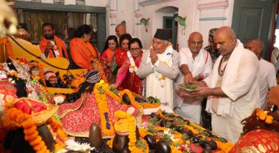 राष्ट्रपति पौडेलद्वारा जानकी मन्दिरको दर्शन एवं पूजाआजा