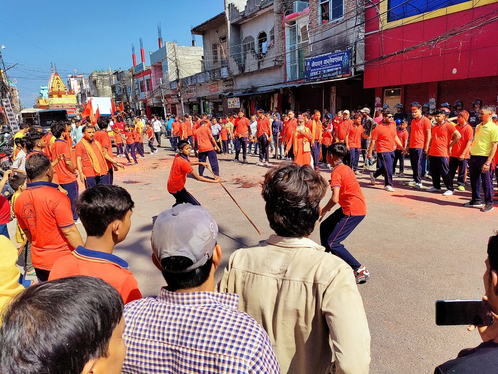 दुर्गा मुर्ति विसर्जनलाई ध्यानमा राख्दै आज नेपाल भारत सीमा नाका बन्द गरिएको छ । हिन्दूहरुको महान् चाड दसँैको अवसरमा विजयदशमीदेखि स्थापना गरिएका दुर्गा
