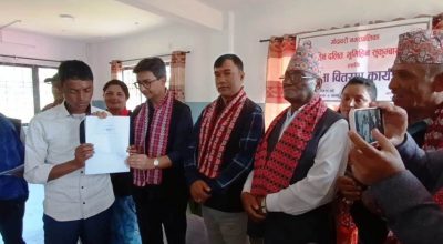 भूमि आयोगद्वारा छम्पीका भूमिहीनलाई निस्सा वितरण