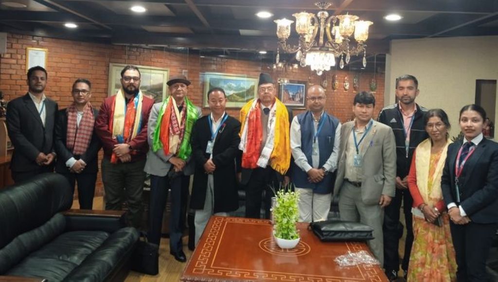 झलनाथ खनाल