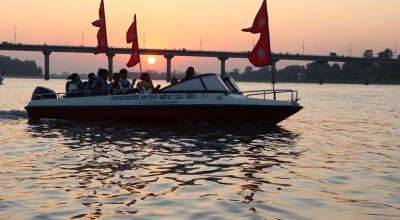 नारायणी नदीमा सञ्चालन हुन थाले मोटरबोट