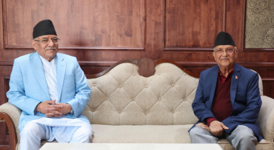 सिंहदरवारमा प्रधानमन्त्री प्रचण्ड र केपी ओलीबीच भेटवार्ता