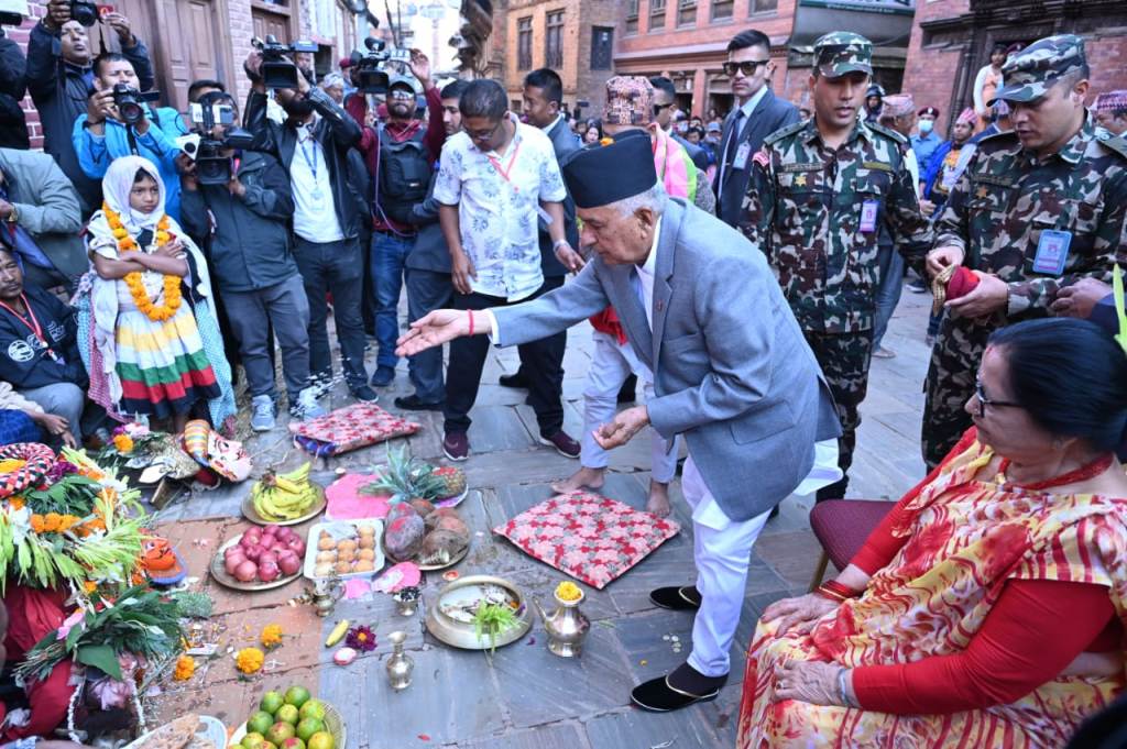 राष्ट्रपति पौडेलद्वारा नवदुर्गाको विशेष पूजा