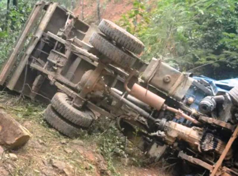 रसुवामा ट्रक दुर्घटना