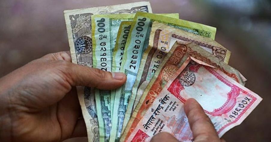 हातमा पैसा