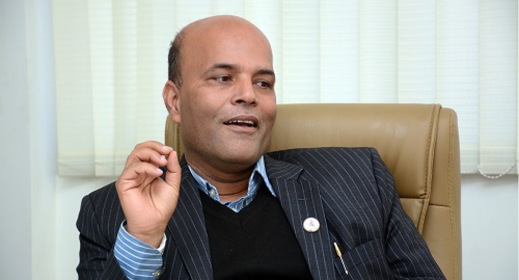 डा. अमरेशकुमार सिंह