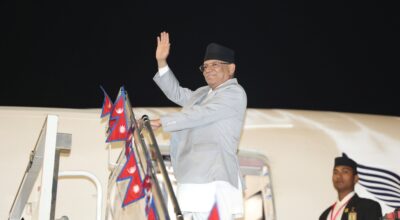 प्रधानमन्त्री प्रचण्ड त्रिभुवन विमानस्थलमा