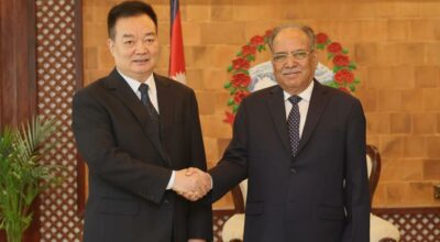 प्रधानमन्त्री प्रचण्डसँग चिनियाँ प्रतिनिधिमण्डलको शिष्टाचार भेटवार्ता