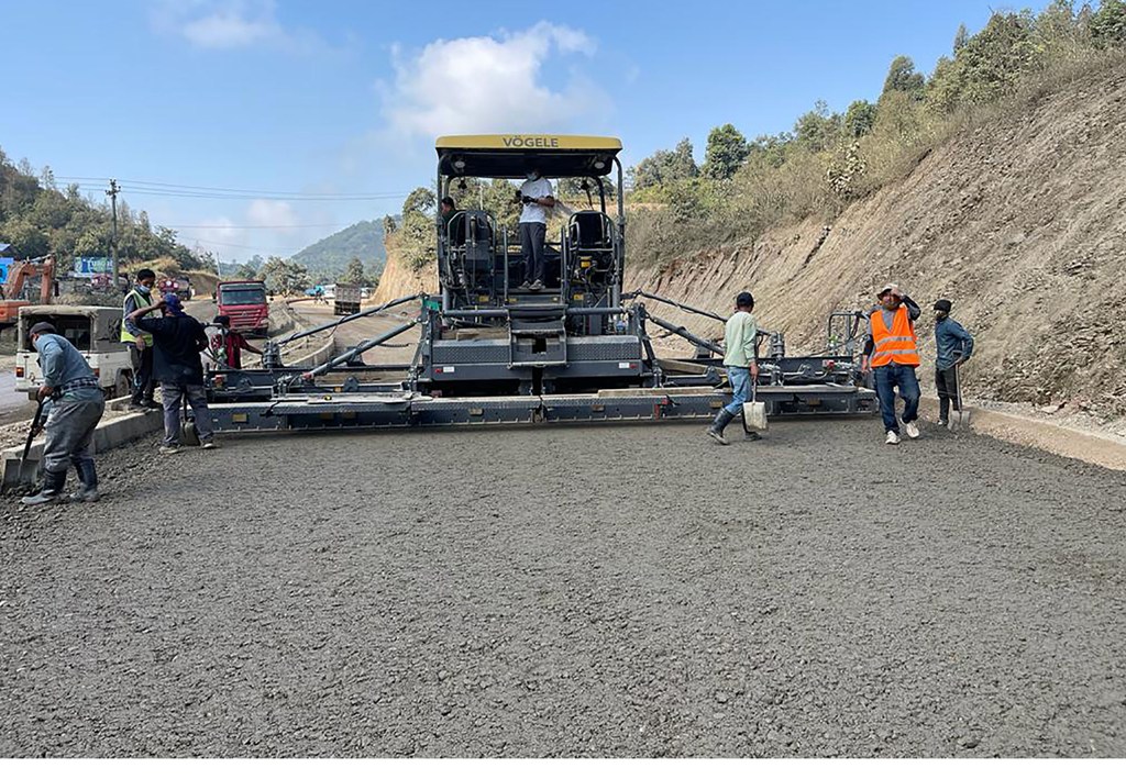 मुग्लिन पोखरा सडक