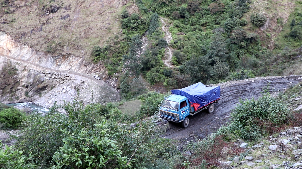 तिप्लिङ छिचोलियोे