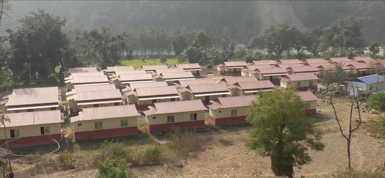 सामूहिक घरबास प्रयोगविहीन