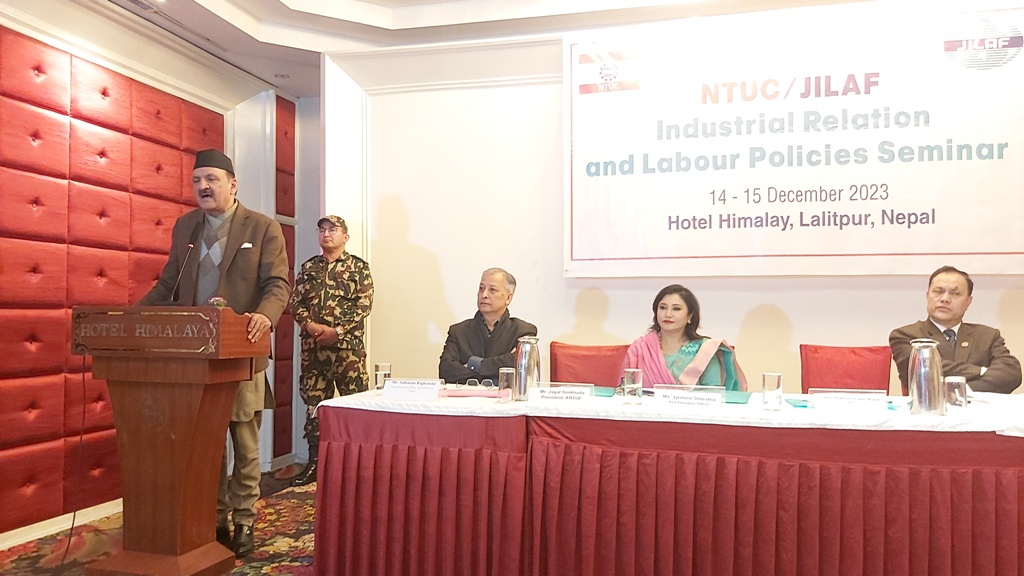 डा. प्रकाशशरण महत