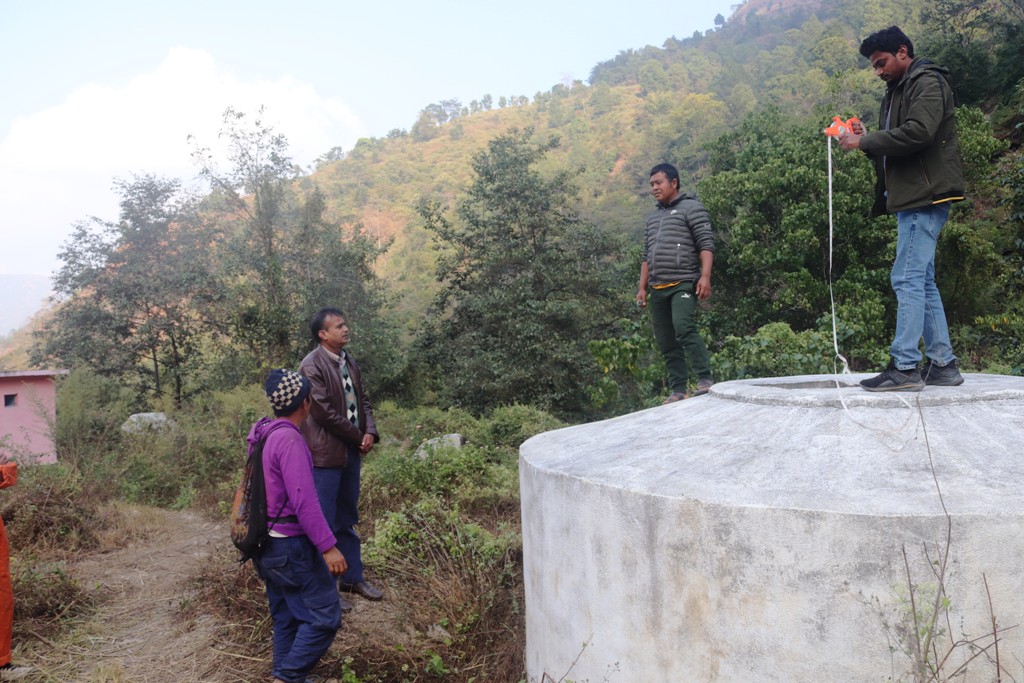 हतुवागढी ‘लिफ्ट’ आयोजना