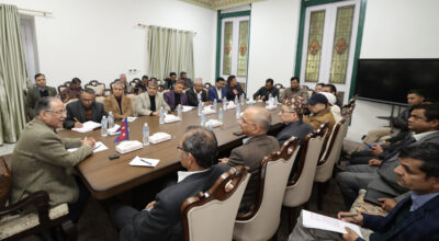 प्रधानमन्त्री प्रचण्ड सम्पादकसँग