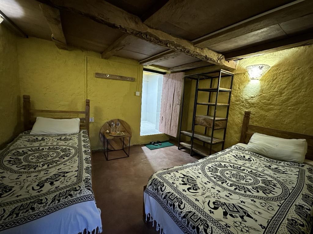 घरबास सञ्चालन