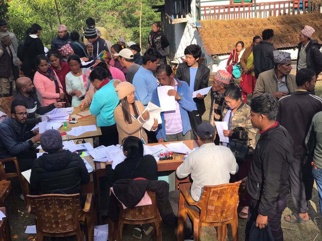 षडानन्द नगरपालिकाद्वारा वडास्तरमा योजना सम्झौता