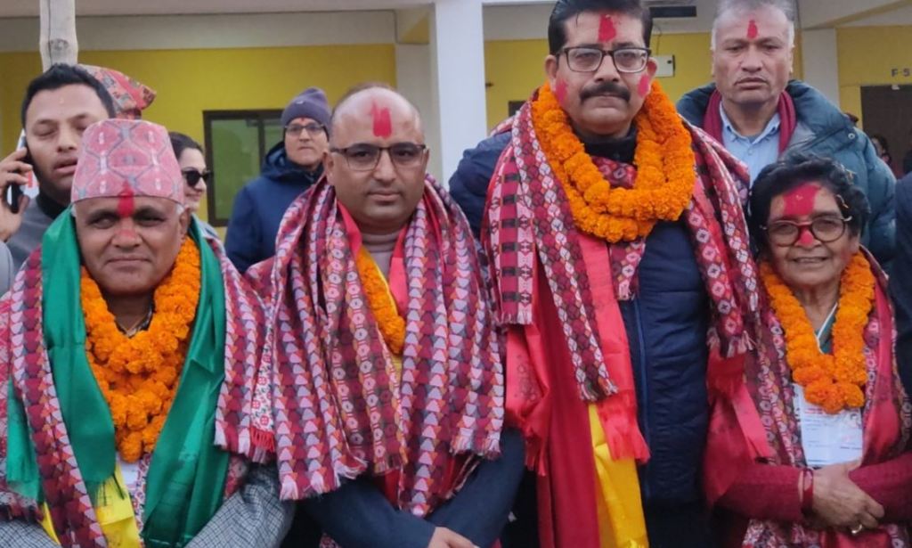 चारै जना उम्मेदवार निर्वाचित