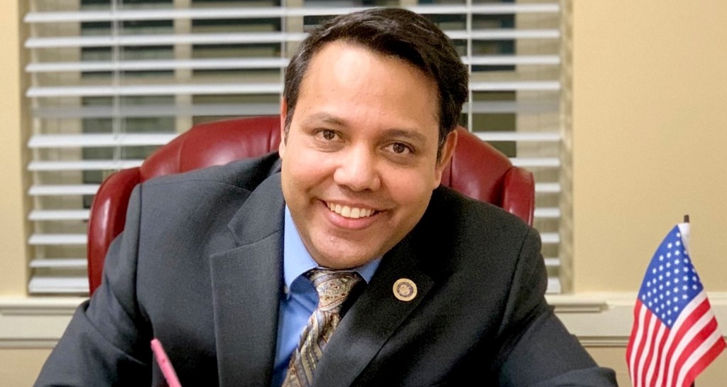 डा. ह्यारी भण्डारी