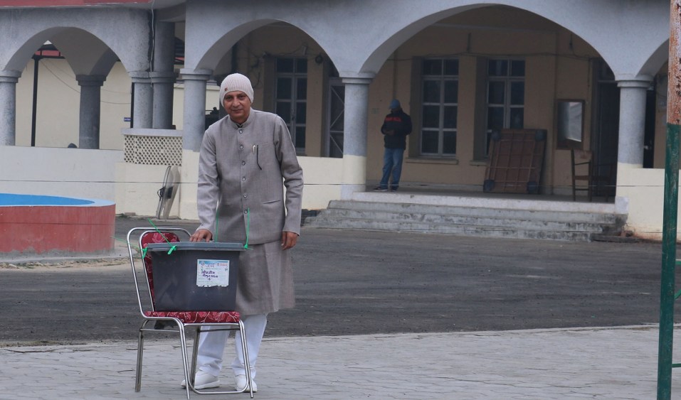 जनकपुरधाममा मतदान जारी