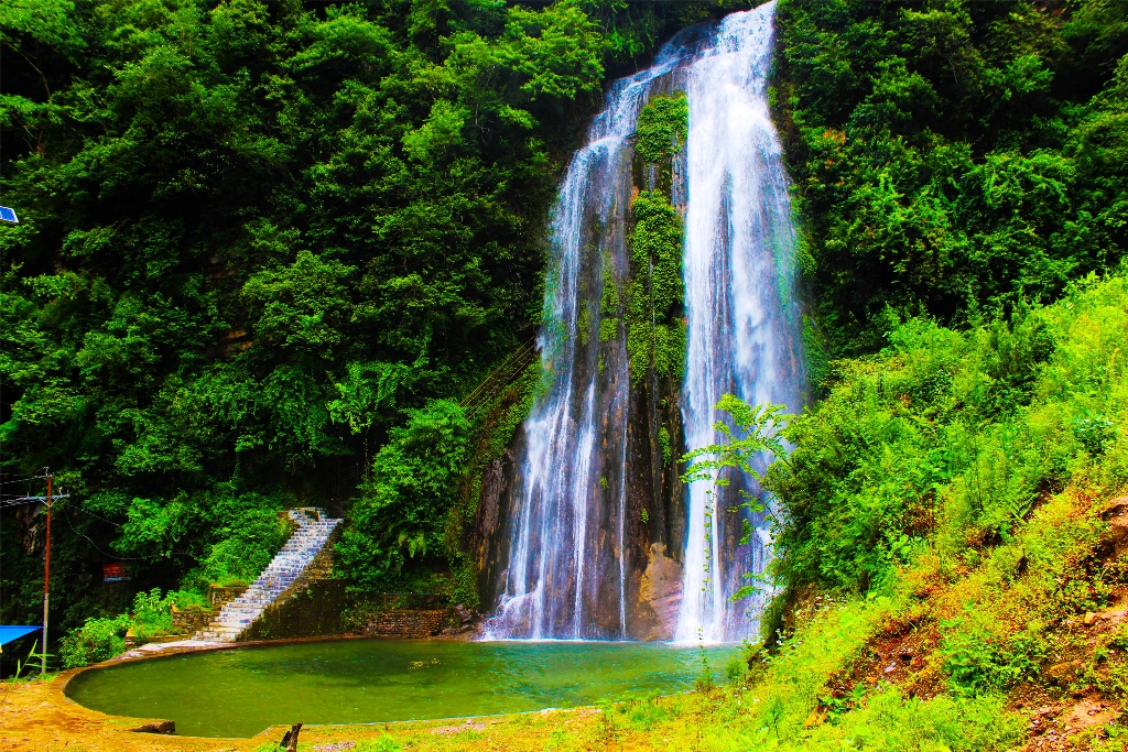 गाईघाट झरना र बराह ताल