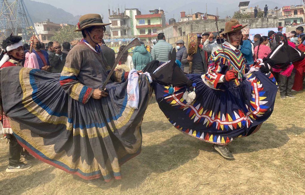 लोपोन्मुख घोडा नाच