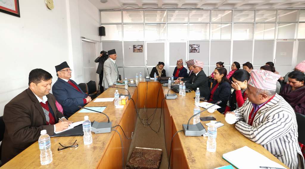 माओवादी संसदीय दलको बैठक