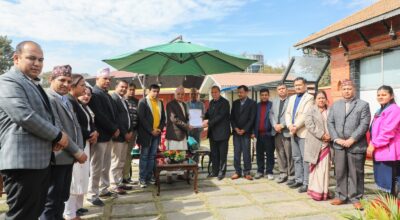 उद्योगपतिसँग राष्ट्रपति रामचन्द्र पौडेल