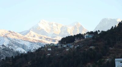 हिमपातसँगैको वर्षाले सोलुखुम्बु