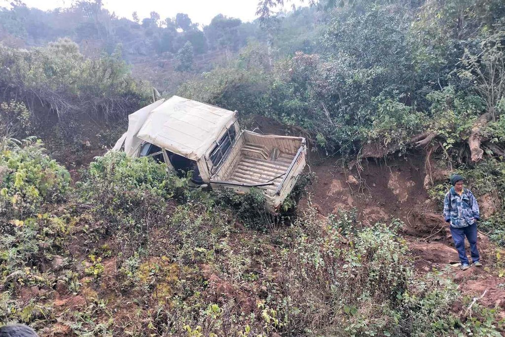 तनहुँ जीप दुर्घटना