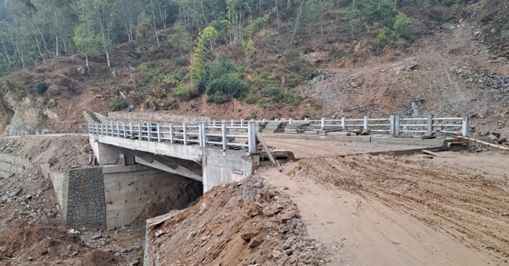 दिक्तेल–चखेवाभञ्ज्याङ सडक