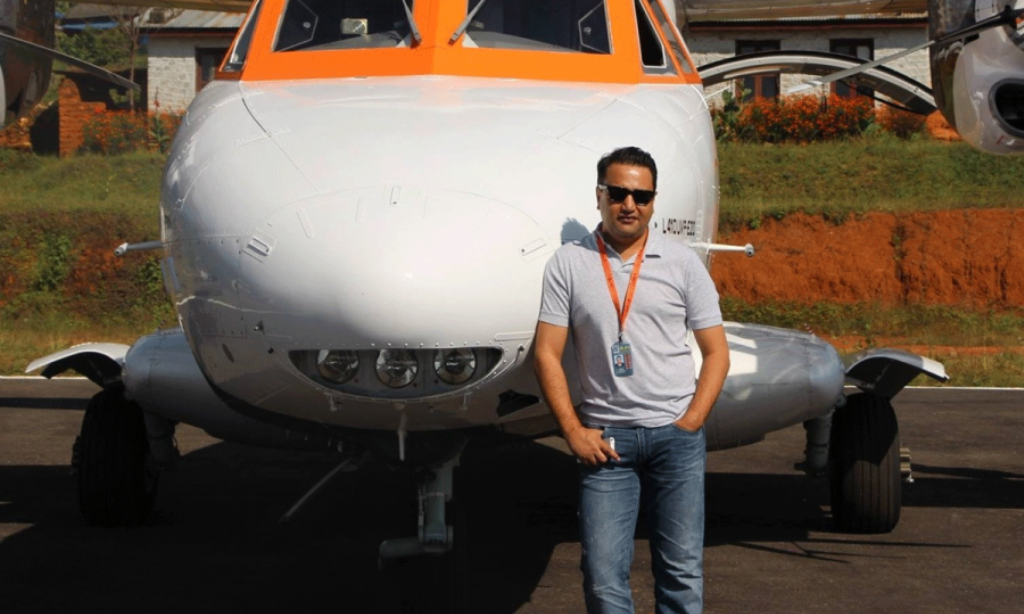 मनोज कार्की