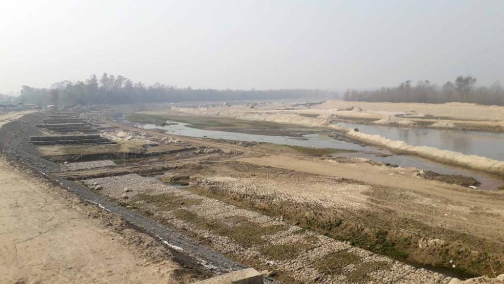 मोहना र खुटिया नदीमा तटबन्ध निर्माण