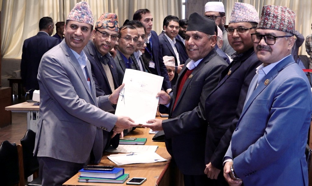 नारायण दाहाल