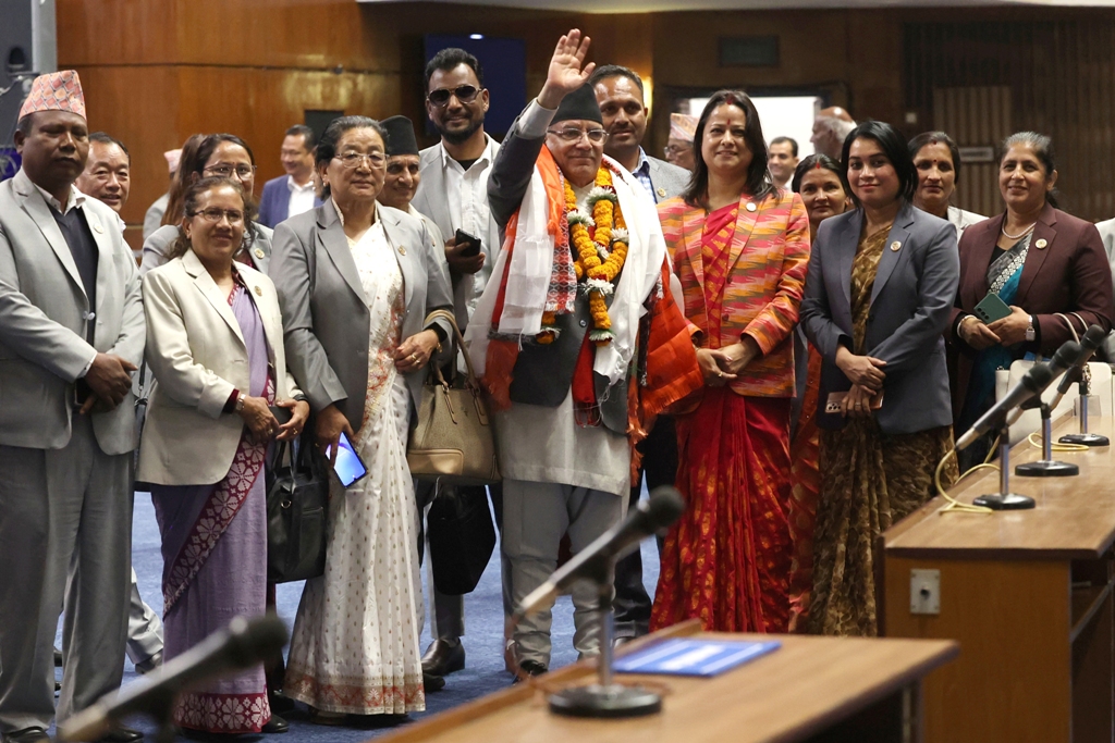 प्रधानमन्त्री प्रचण्डले तेस्रो पटक संसदवाट पाए विश्वासको मत