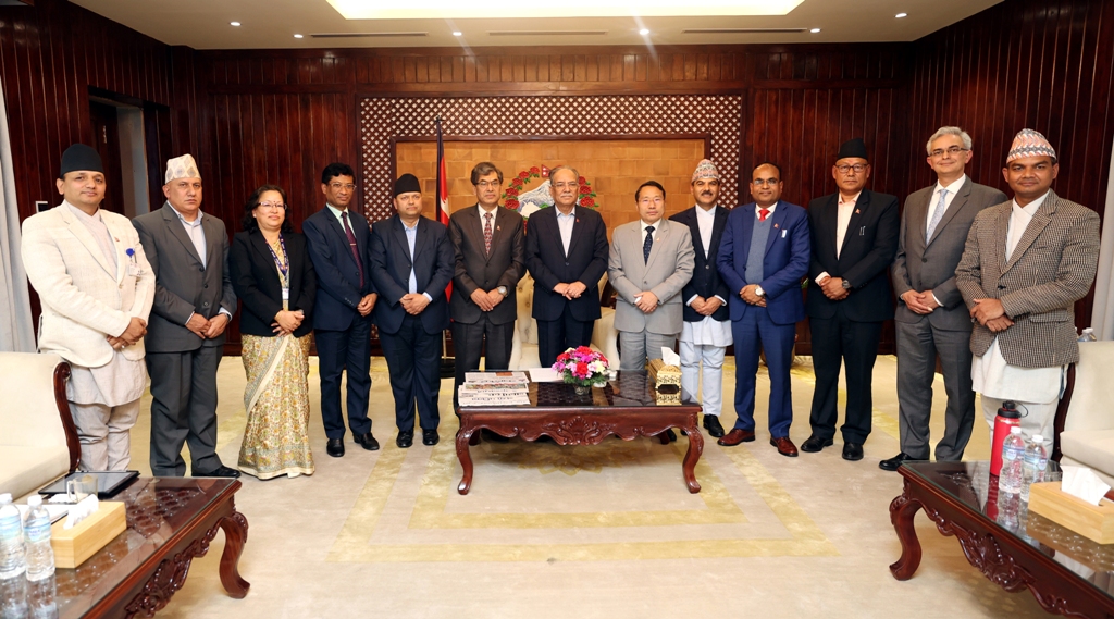  प्रधानमन्त्री प्रचण्ड