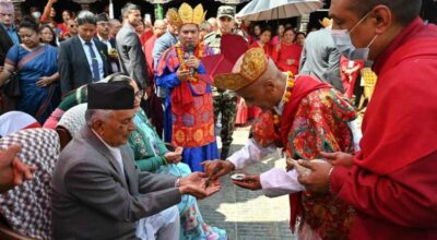 राष्ट्रपति पौडेल स्वयम्भूमा गरिने पूर्णाहुती पूजामा सहभागी