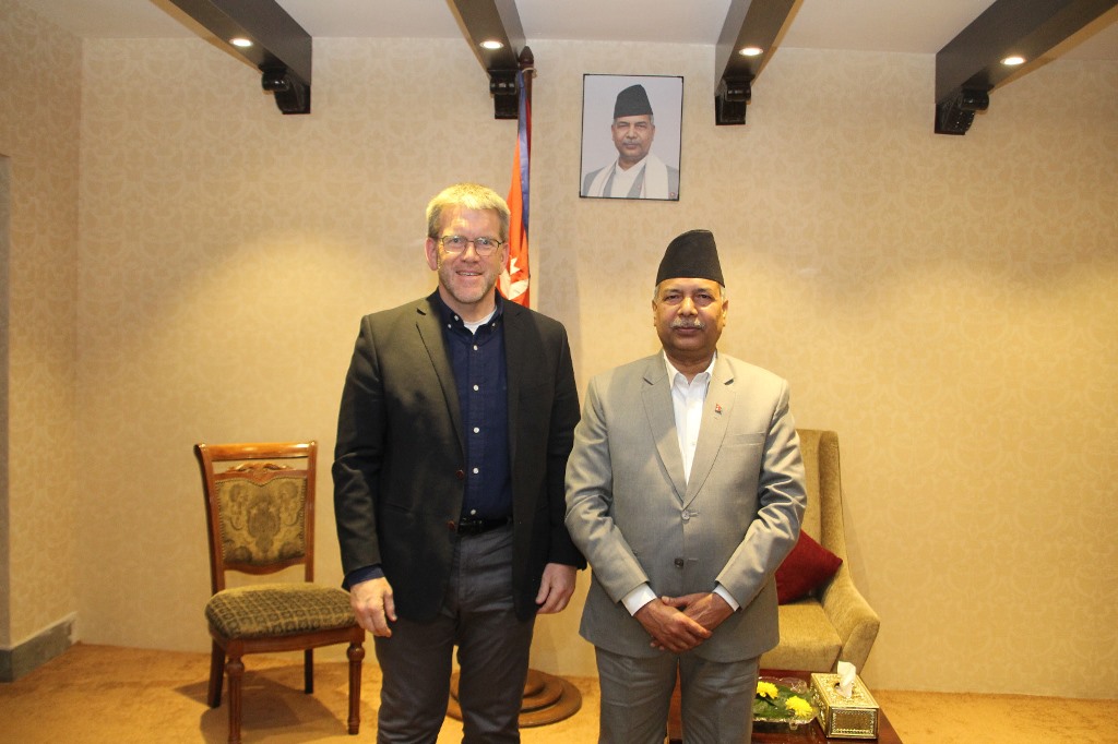 रामसहायप्रसाद यादव र डीन आर थम्प्सन