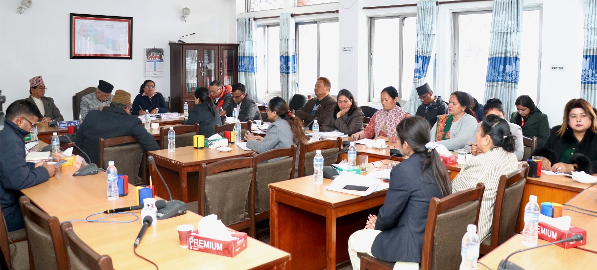 शिक्षा, स्वास्थ्य तथा सूचना प्रविधि समिति