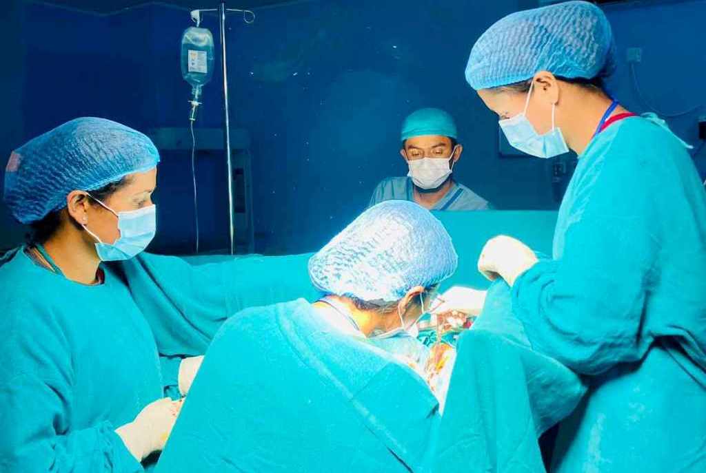 पीडित बझाङका महिला