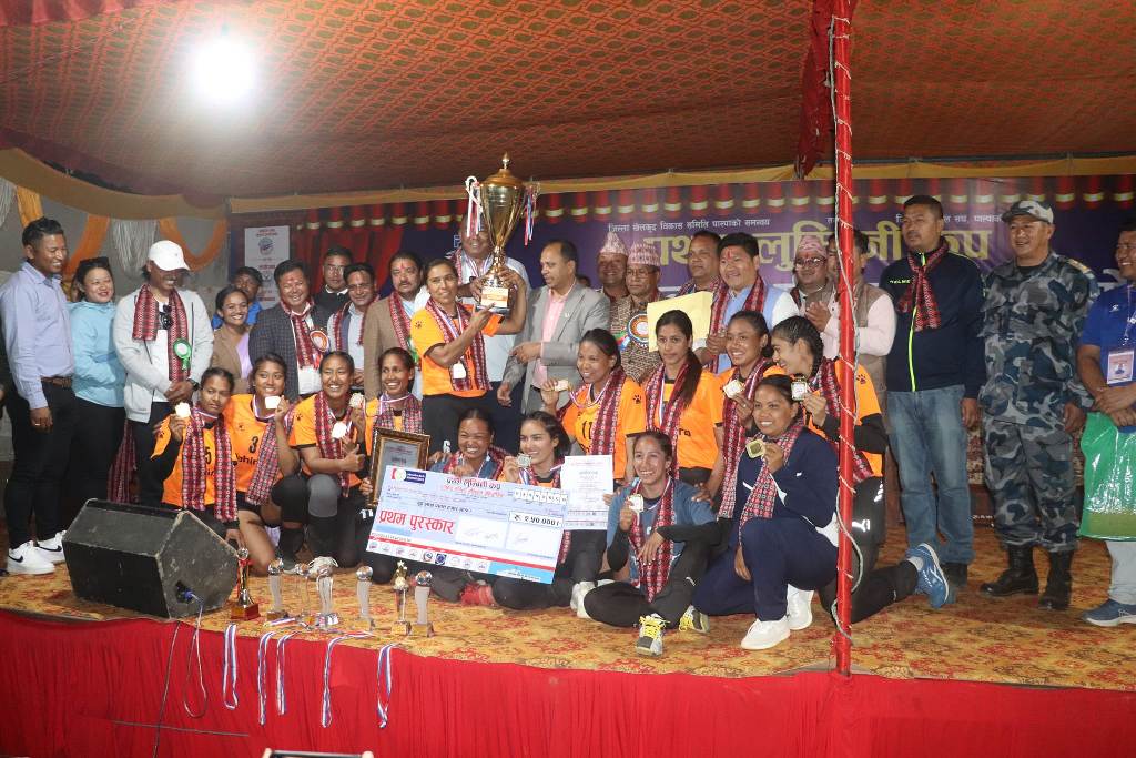 राष्ट्रिय महिला भलिबल