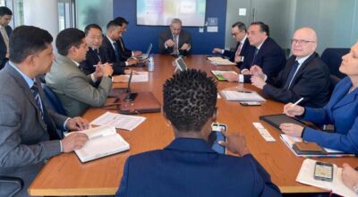 अर्थमन्त्री पुन र विश्व बैंकका दुई उपाध्यक्षबीच भेटवार्ता