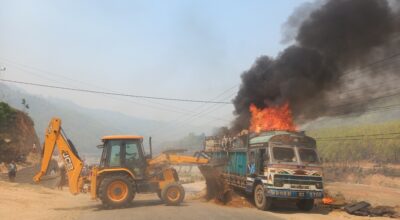 ट्रकमा आगलागी