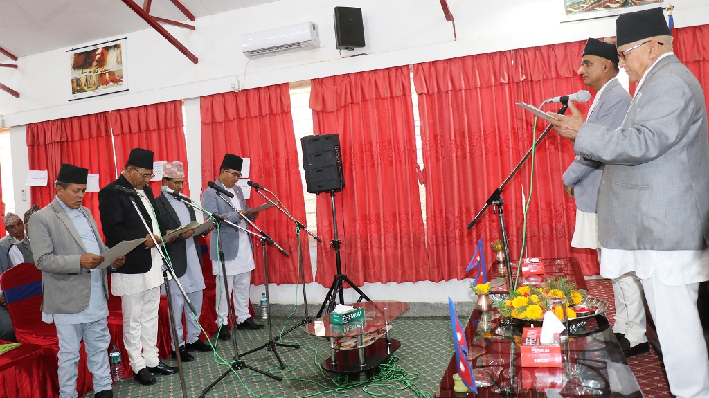 डोल्पाका सबै सांसद भए एकपछि अर्को मन्त्री