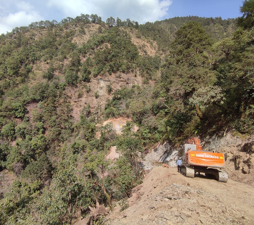 म्याग्दीको विकट गुर्जा गाउँ जोड्ने सडक निर्माण