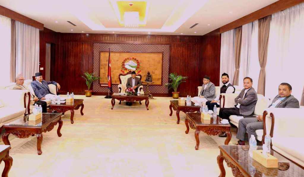 प्रधानमन्त्री प्रचण्ड, देवराज घिमिरे, केपी शर्मा ओली, माधव नेपाल, रवि लामिछाने, गगन थापा र कृष्णप्रसाद सिटौला