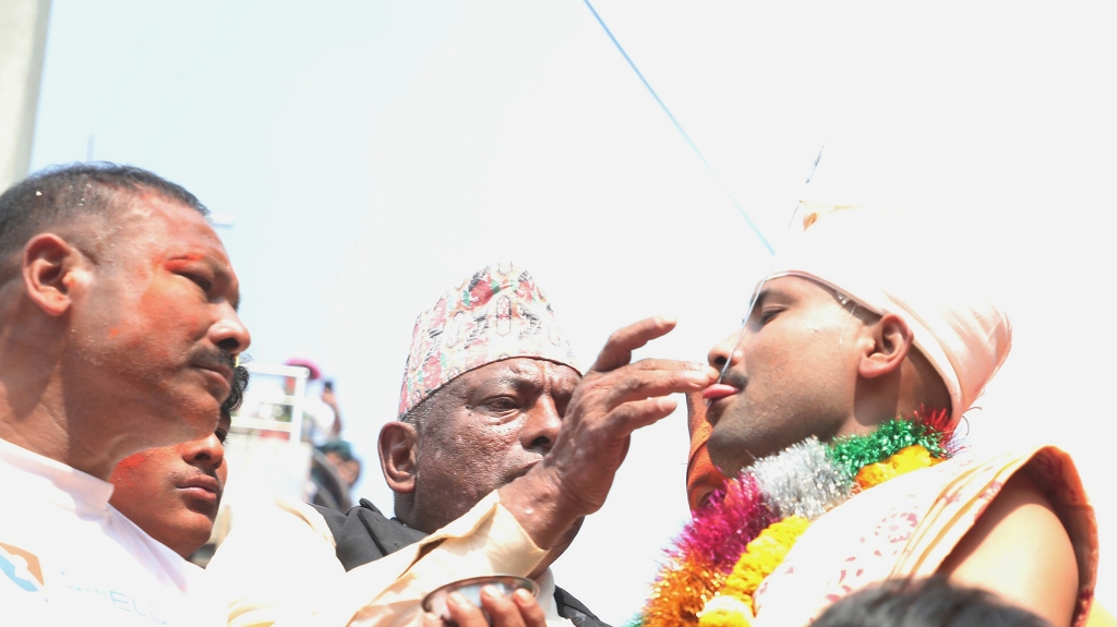  सुजन वाग श्रेष्ठ 