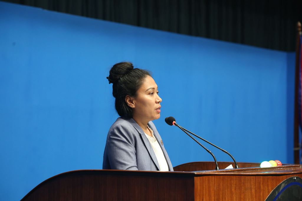 सुमना श्रेष्ठ संसदमा